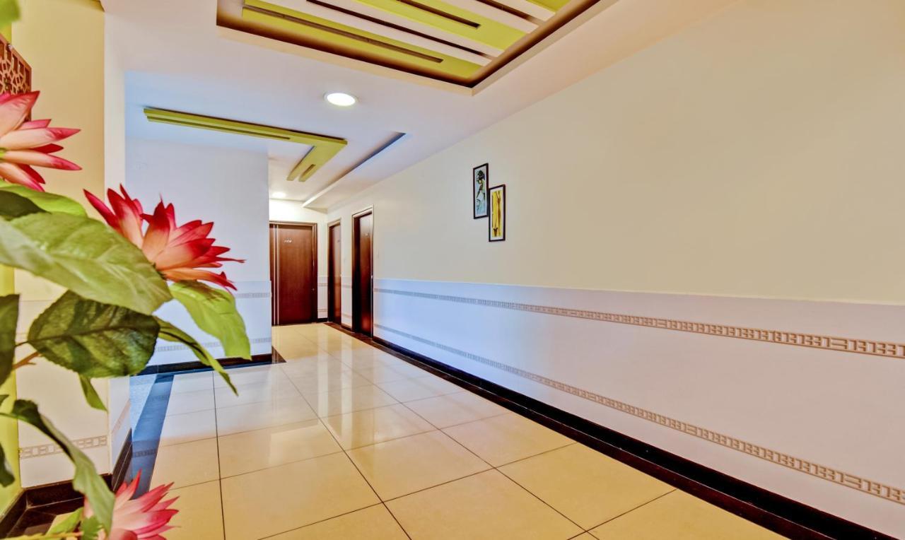 Hotel Treebo Raj Elegance Manyata Tech Park Bangalore Exterior foto