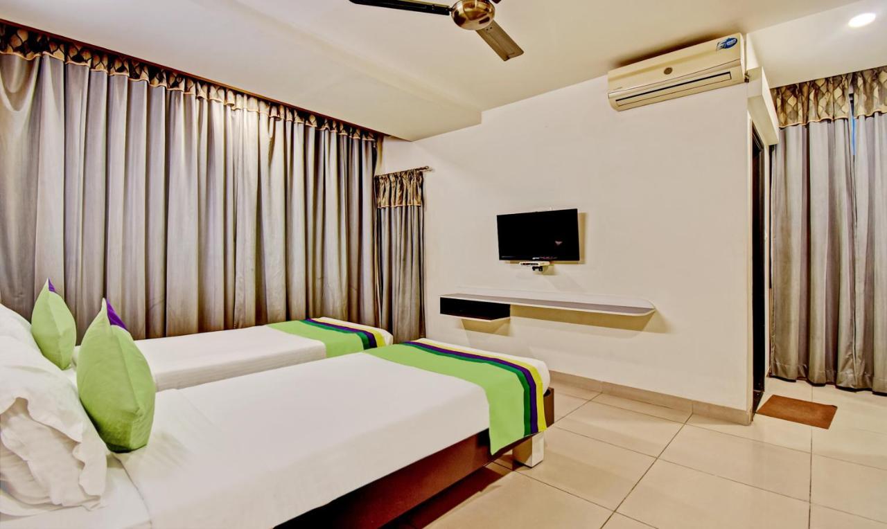 Hotel Treebo Raj Elegance Manyata Tech Park Bangalore Exterior foto